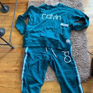 Brand new Calvin Klein Capri sweat outfit
